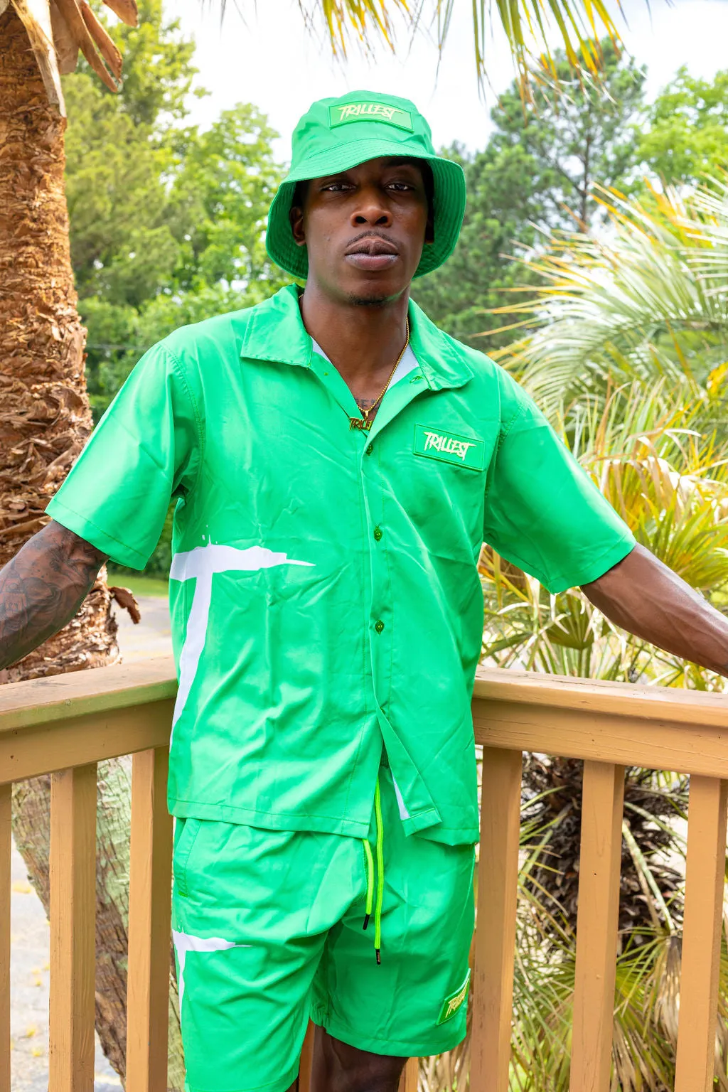 Big T Logo Button Down Shirt - Green