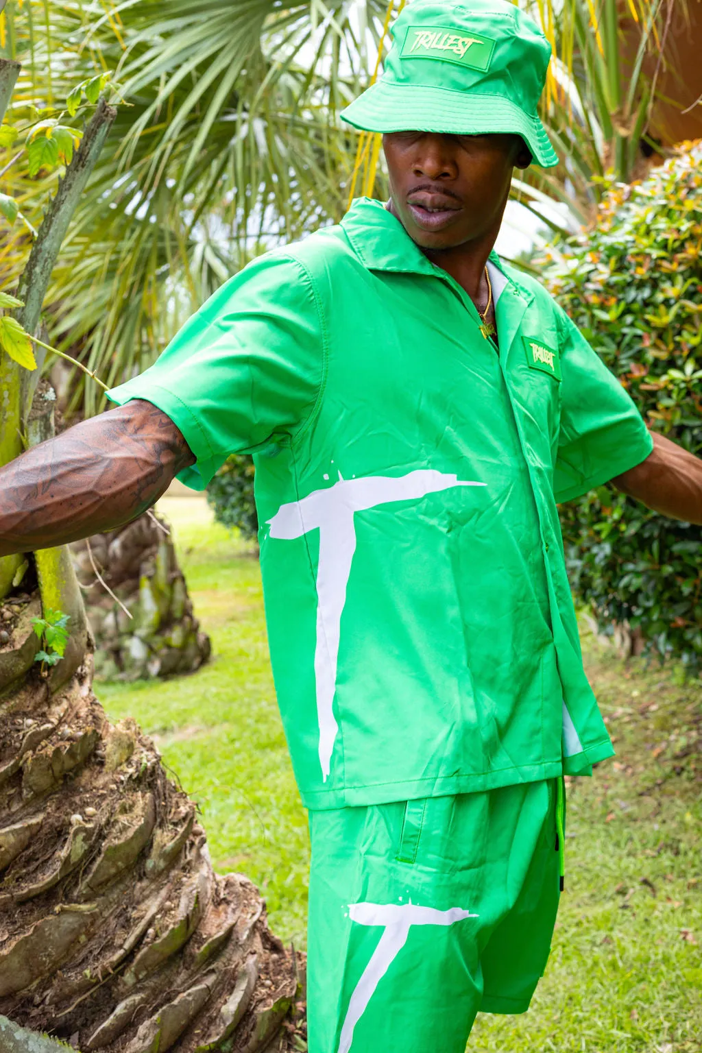 Big T Logo Button Down Shirt - Green