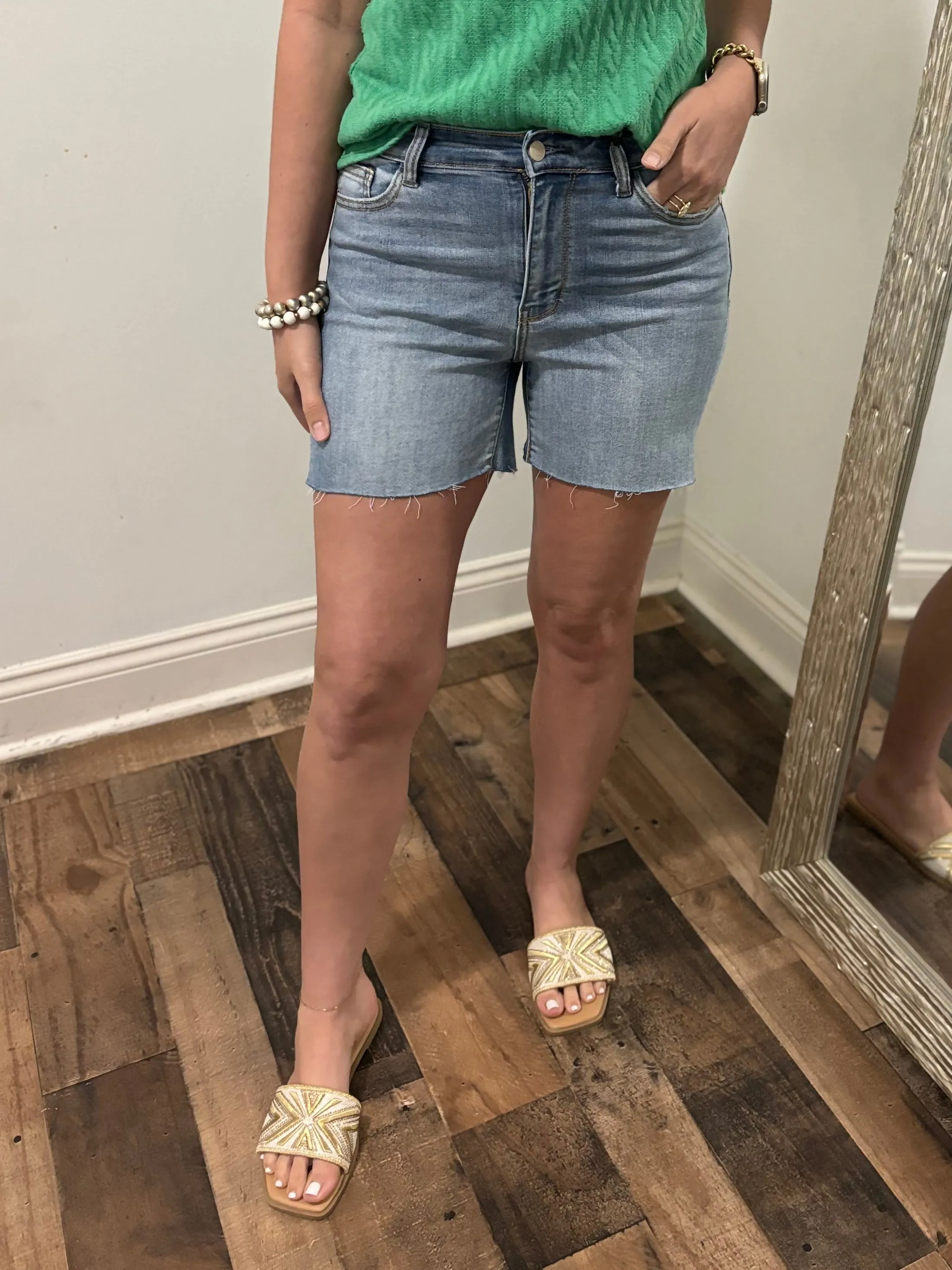 Lauren Mid Rise Cut Off Shorts - Judy Blue