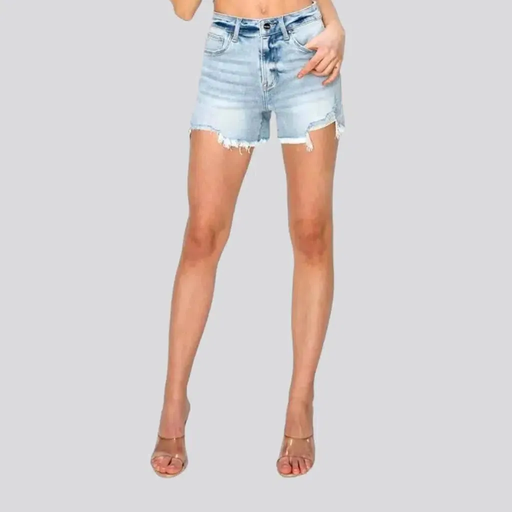 Whiskered women's denim shorts